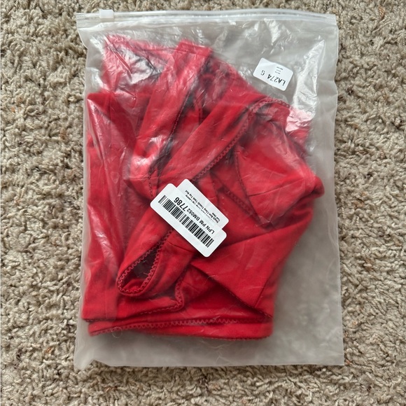 Amazon crop top - Picture 5 of 6